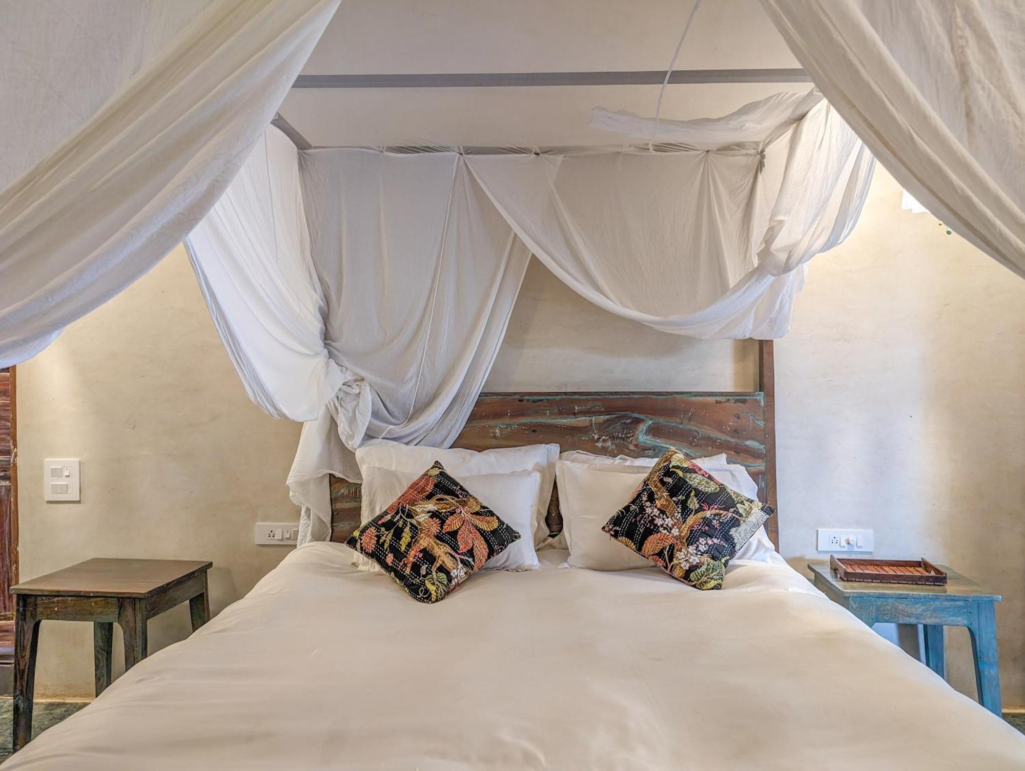 Beach Villa Morjim Rum bild