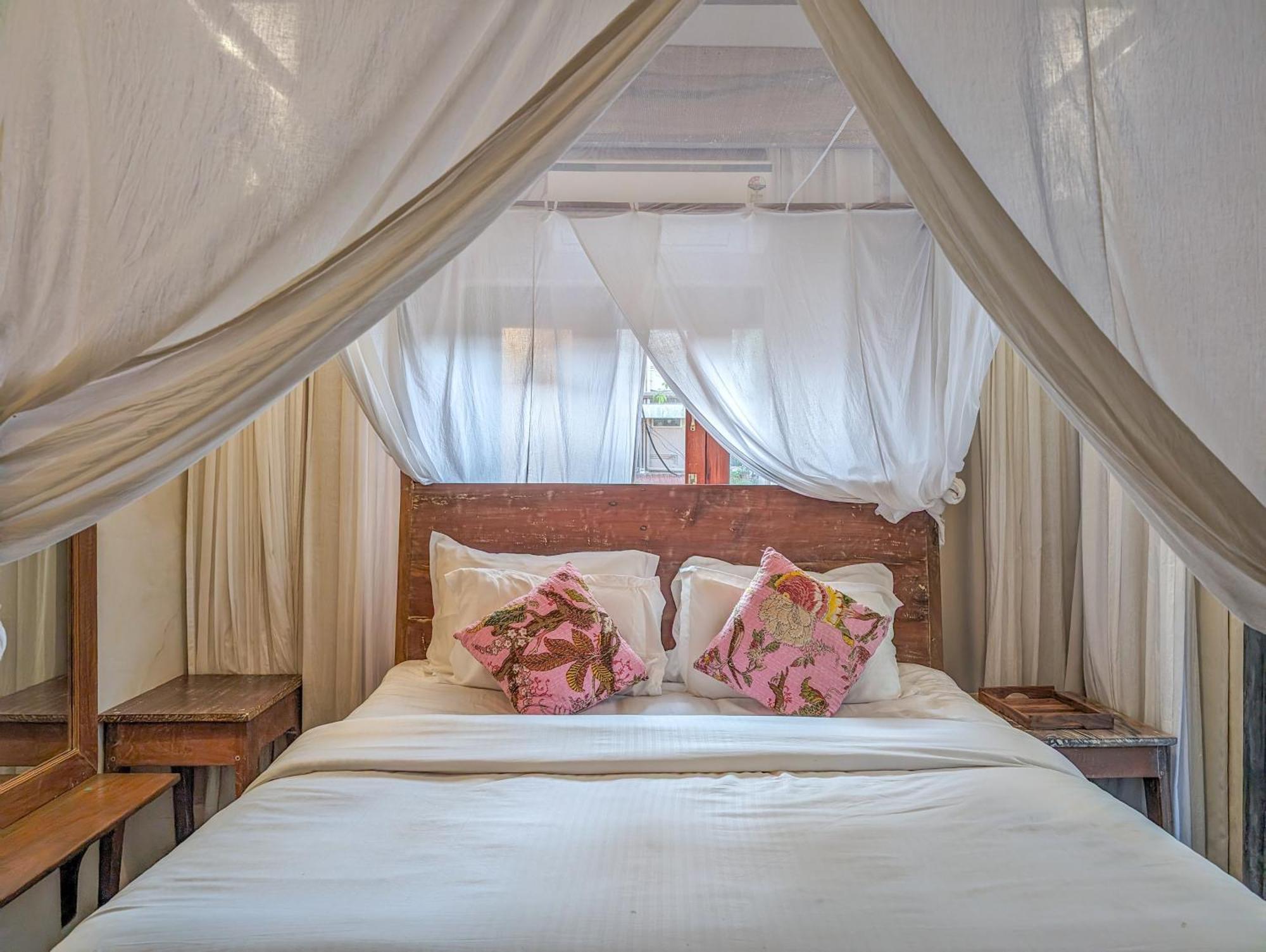 Beach Villa Morjim Rum bild