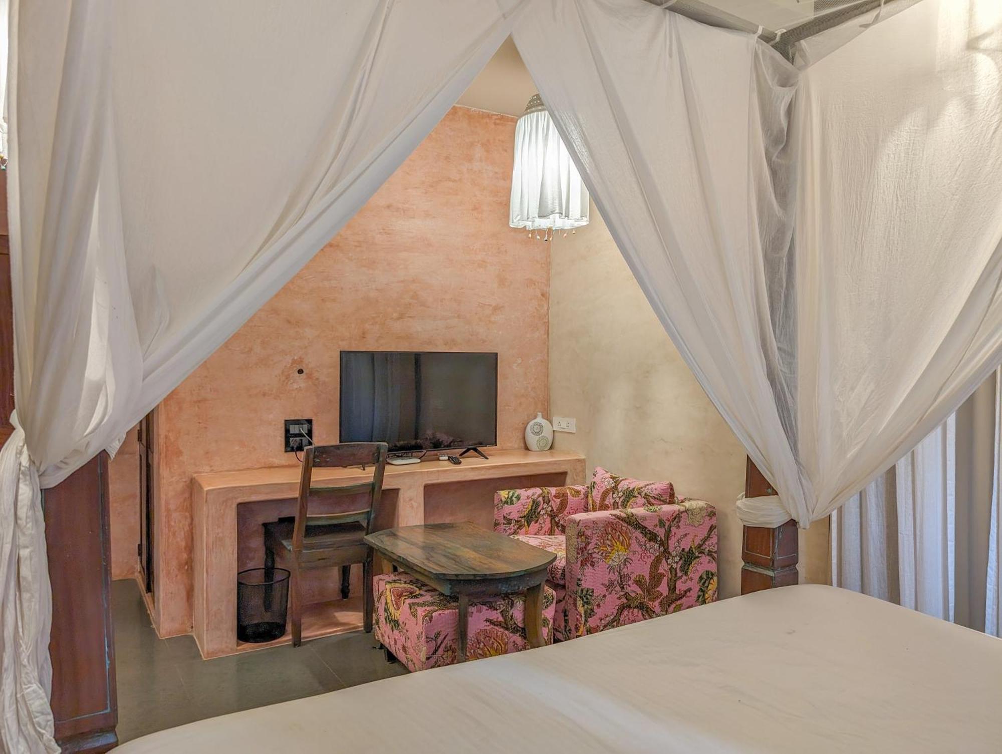 Beach Villa Morjim Rum bild
