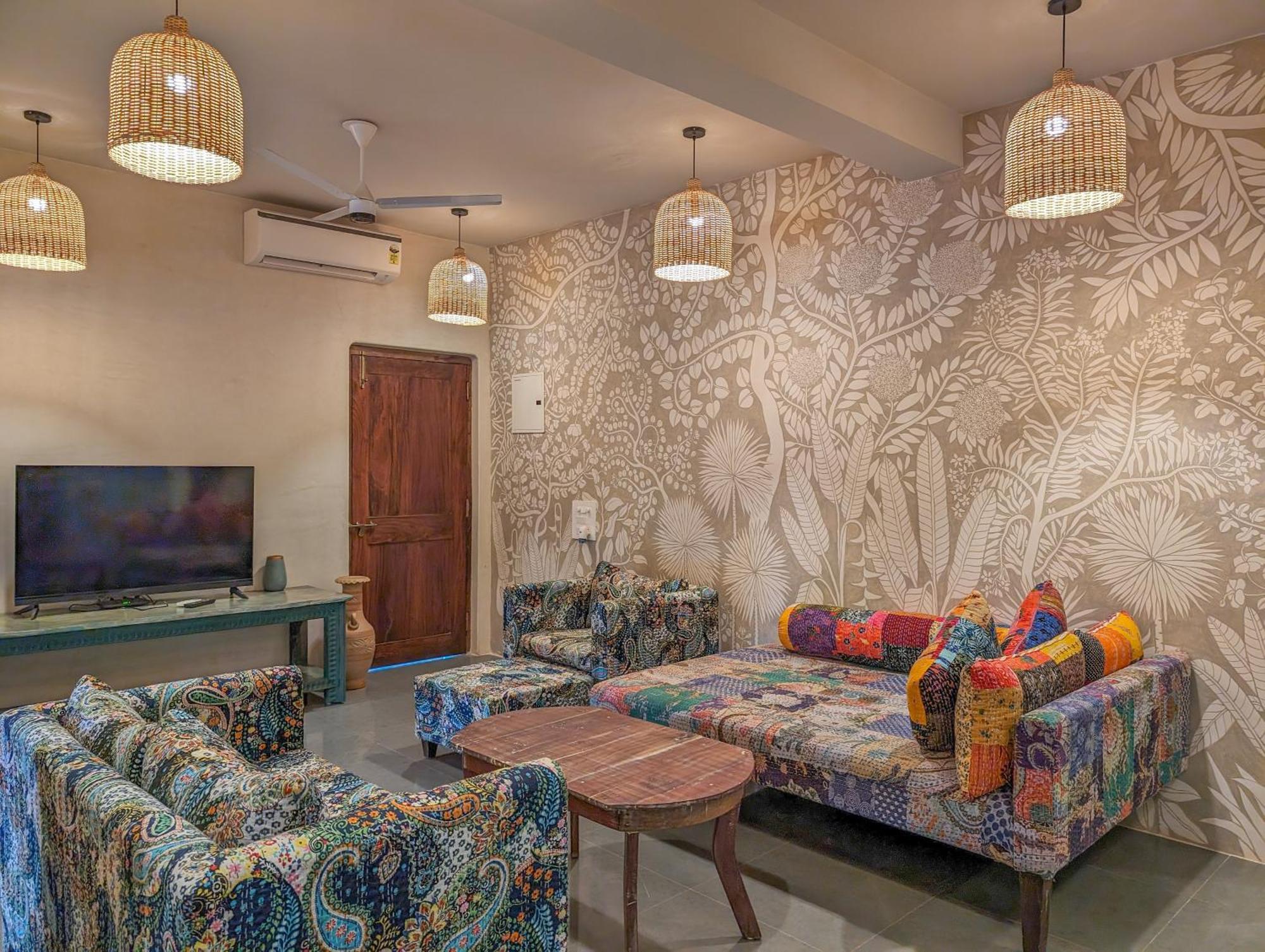 Beach Villa Morjim Rum bild