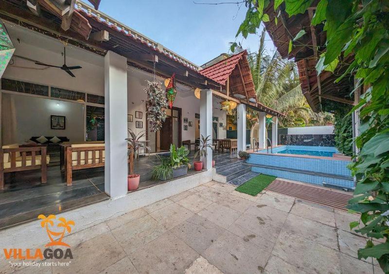 Beach Villa Morjim Rum bild