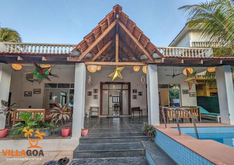 Beach Villa Morjim Rum bild